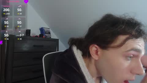 Natsu online show from 02/26/26, 04:39