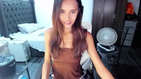 Snapshot of sluttykaye chatting on 06/26/26, 09:03 Fansly SluttyKaye -DONT FORGET TO FOLLOW AND THUMBS UP online show from 06/26/26, 09:03