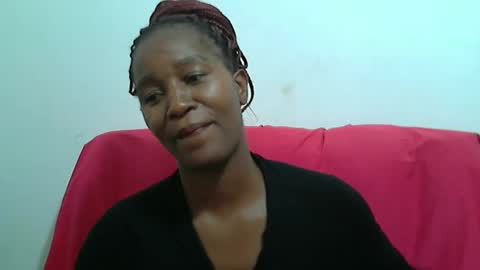 sluttylaura18 online show from 02/20/25, 09:11