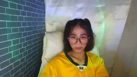 sluttypatotie online show from 09/17/25, 06:53