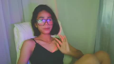 sluttypatotie online show from 09/20/25, 01:23