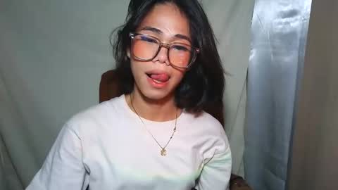 sluttypatotie online show from 10/23/25, 09:08