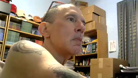 Snapshot of sluttyslave81 chatting on 07/02/26, 07:03 sluttyslave81 online show from 07/02/26, 07:03