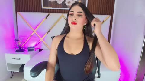 sluttyysucker_ online show from 05/21/26, 07:10