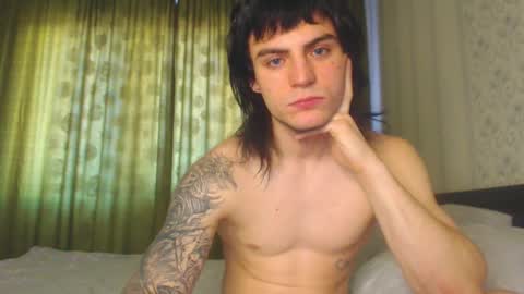 Gus online show from 10/21/25, 08:26