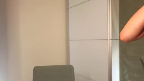 Lily online show from 11/29/25, 01:25