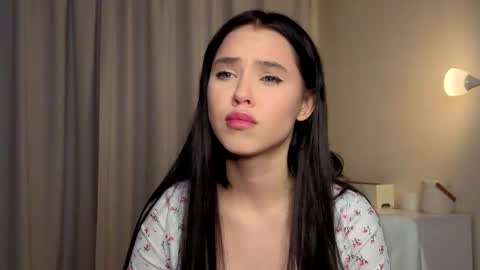 Lily online show from 01/19/26, 01:26