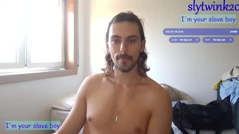 Snapshot of slytwink20 chatting on 09/17/25, 09:44 slytwink20 online show from 09/17/25, 09:44