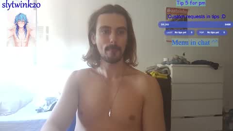 Snapshot of slytwink20 chatting on 09/30/25, 10:20 slytwink20 online show from 09/30/25, 10:20