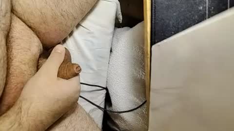 Snapshot of small_1986 chatting on 07/25/26, 12:31 transmisin gratuita bajo demanda free broadcast on demand online show from 07/25/26, 12:31