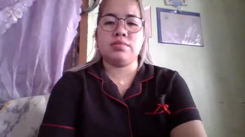 Snapshot of small_boobs59 chatting on 09/12/25, 03:06 Lovewella online show from 09/12/25, 03:06