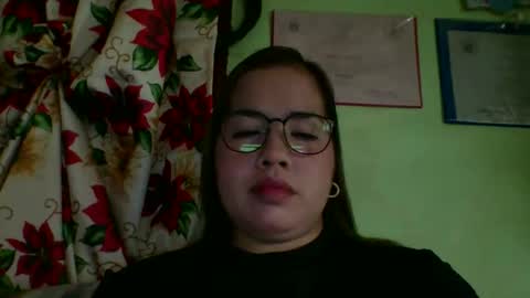 Snapshot of small_boobs59 chatting on 12/01/25, 08:19 Lovewella online show from 12/01/25, 08:19