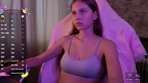 Emma online show from 12/04/25, 08:34