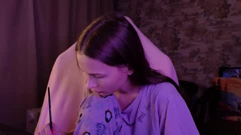 Emma online show from 02/10/26, 04:33