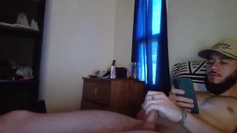 Snapshot of smallcckkoda chatting on 01/17/25, 03:32 Koda online show from 01/17/25, 03:32