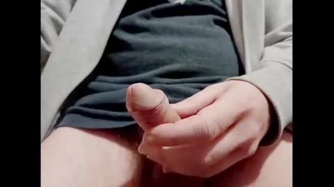 Snapshot of smallhairyuncut chatting on 12/22/24, 08:25 Small Hairy Uncut online show from 12/22/24, 08:25