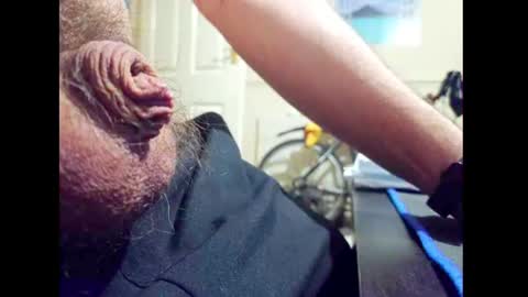Small Hairy Uncut online show from 07/17/26, 06:02