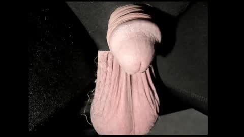 Snapshot of smallman695 chatting on 02/24/25, 05:20 smallman695 online show from 02/24/25, 05:20