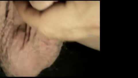 Snapshot of smallman695 chatting on 11/06/25, 02:34 smallman695 online show from 11/06/25, 02:34