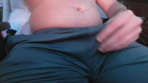 Snapshot of smallmeatx chatting on 10/27/25, 06:39 smallmeatx online show from 10/27/25, 06:39