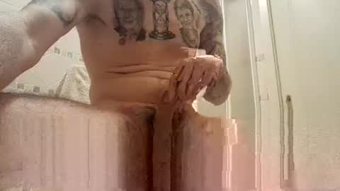 smallone8825 online show from 12/14/24, 10:02