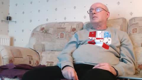 Steve online show from 10/29/25, 08:10