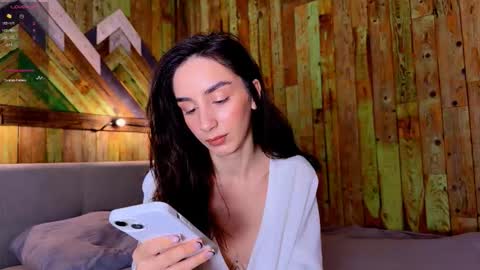 Elizabeth online show from 02/12/26, 02:17