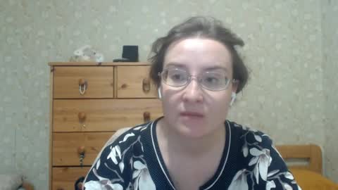 smart_rose online show from 04/16/26, 04:08