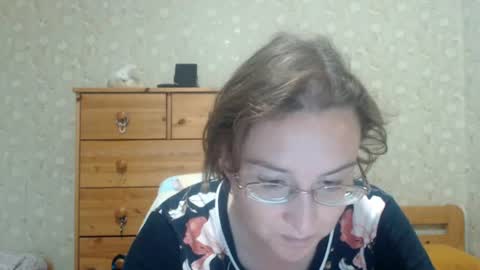 smart_rose online show from 07/14/26, 05:51