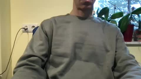 Snapshot of smart_sex69 chatting on 12/15/24, 08:19 smart_sex69 online show from 12/15/24, 08:19