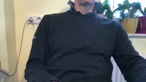 Snapshot of smart_sex69 chatting on 10/28/25, 08:40 smart_sex69 online show from 10/28/25, 08:40