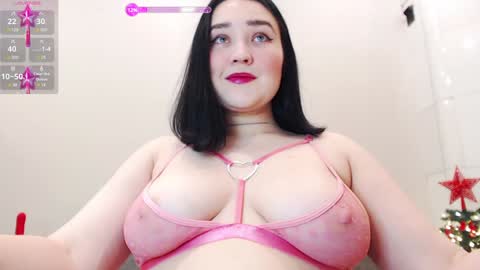 Snapshot of smartandamazing chatting on 12/22/24, 06:49 Dasha online show from 12/22/24, 06:49