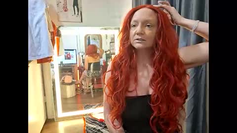 smashinganna916 online show from 02/04/26, 10:26