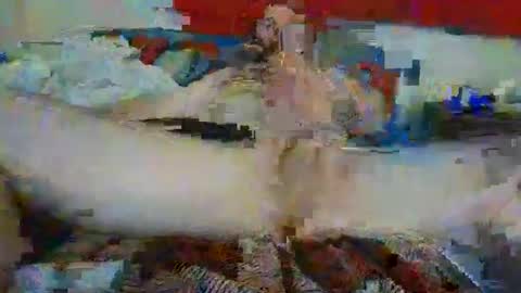 Snapshot of smaug6606 chatting on 12/15/25, 03:44 smaug6606 online show from 12/15/25, 03:44