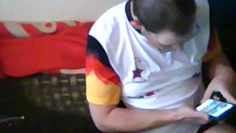 Snapshot of smi35 chatting on 06/18/26, 07:08 smi35 online show from 06/18/26, 07:08