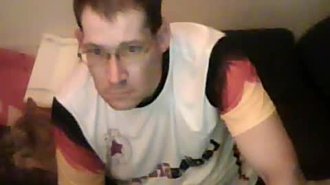 Snapshot of smi35 chatting on 07/05/26, 11:23 smi35 online show from 07/05/26, 11:23