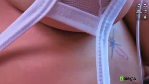 smile__1 online show from 11/20/25, 06:18