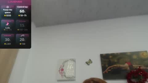 Snapshot of smilet_milf chatting on 04/26/26, 12:58 Smileth online show from 04/26/26, 12:58