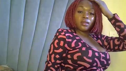 Snapshot of smiley_berry chatting on 09/12/25, 02:17 smiley_berry online show from 09/12/25, 02:17