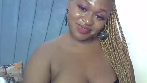 Snapshot of smiley_berry chatting on 09/21/25, 01:46 smiley_berry online show from 09/21/25, 01:46