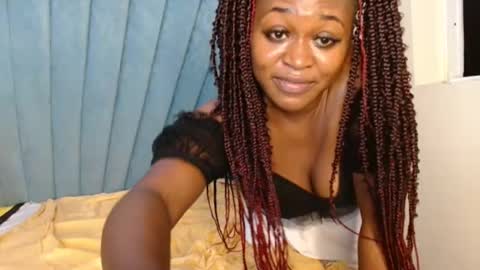 Snapshot of smiley_berry chatting on 11/28/25, 12:02 smiley_berry online show from 11/28/25, 12:02