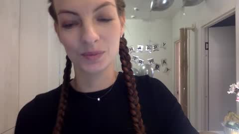 Snapshot of smiling_lexa chatting on 11/30/25, 08:51 smiling_lexa online show from 11/30/25, 08:51