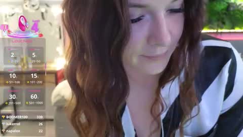 smilym online show from 10/26/25, 02:01