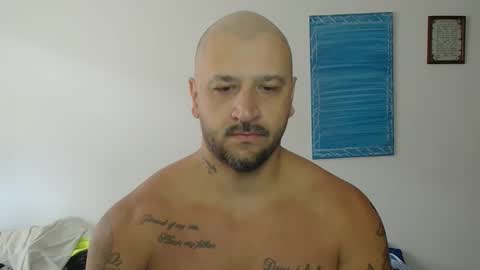 Snapshot of smithduke chatting on 11/24/25, 12:05 smithduke online show from 11/24/25, 12:05