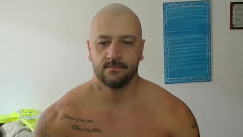 Snapshot of smithduke chatting on 12/14/25, 02:55 smithduke online show from 12/14/25, 02:55