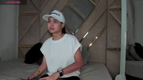 Smith Jay online show from 02/11/25, 01:09