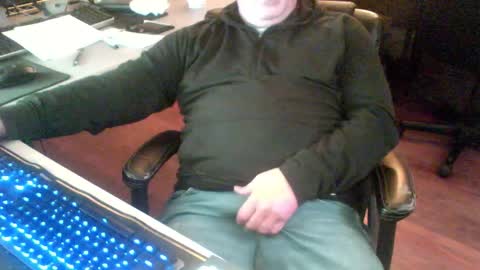 smly online show from 11/05/25, 10:54