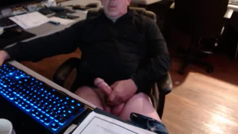 smly online show from 11/07/25, 12:21