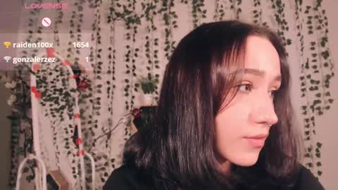 Snapshot of smoke_of_soul_ chatting on 03/12/25, 05:28 Smoki online show from 03/12/25, 05:28