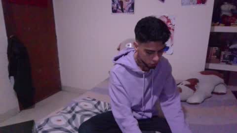 Snapshot of smoker00teddybear chatting on 02/01/25, 11:10 teddy online show from 02/01/25, 11:10